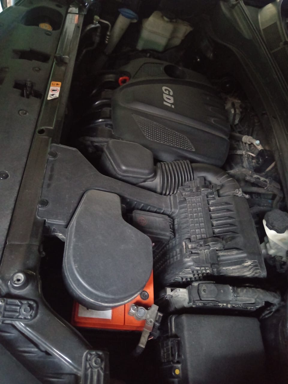 jeepetas y camionetas - Hyundai Santa Fé 2013 en perfecta condición 7