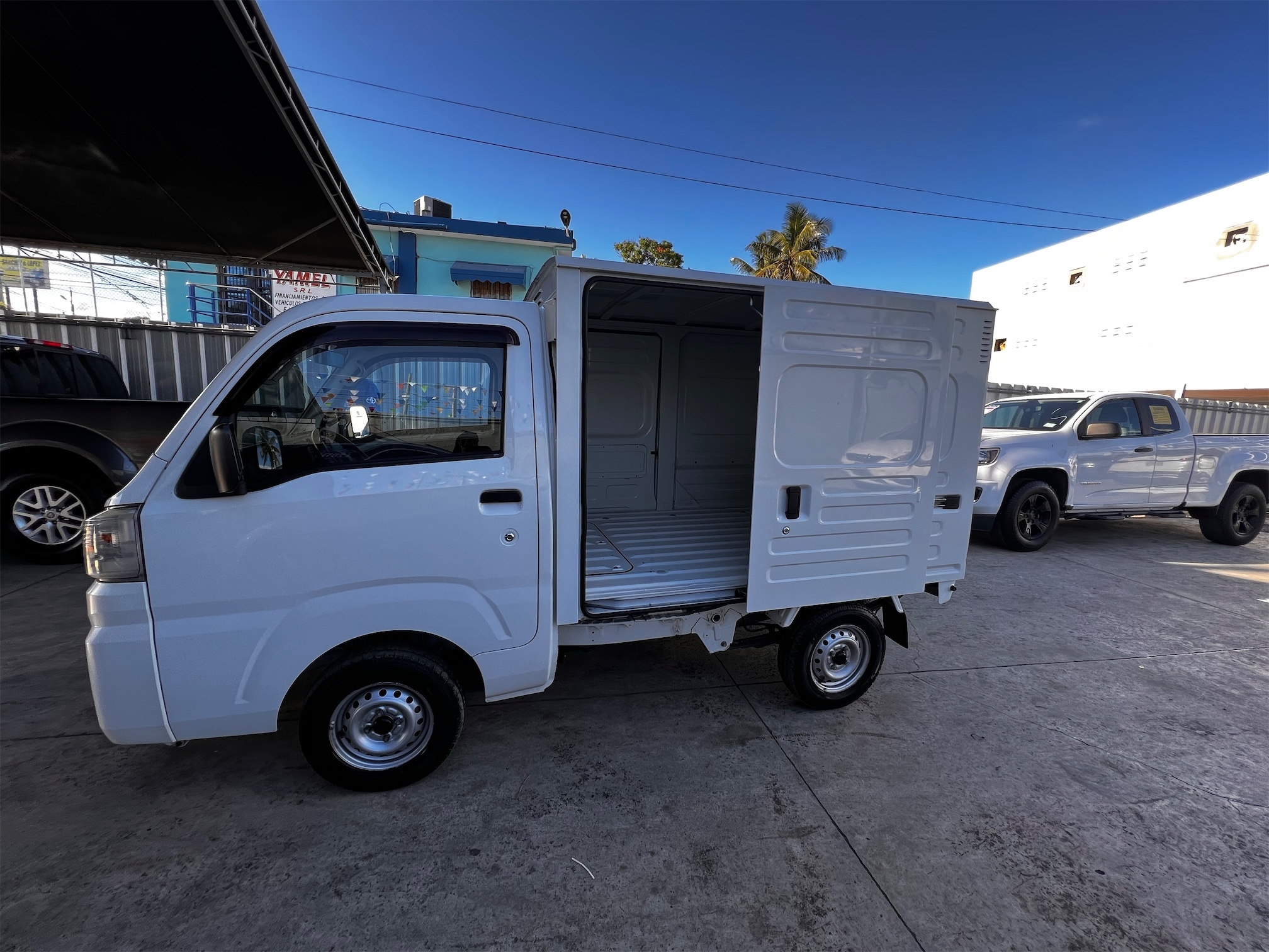 jeepetas y camionetas - Daihatsu hijet camioncito 2016