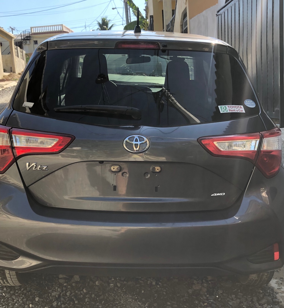 carros - Toyota vitz 2019 4