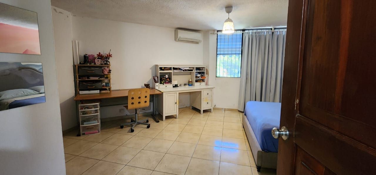 apartamentos - Apartamento clasico en venta en Bella Vista cerca Avenida Anacaona y mirador sur 6