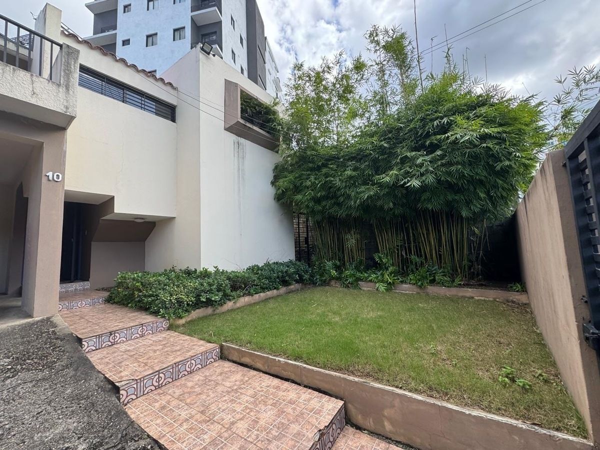 casas - Casa en Venta en Urbanizacion Fernandez 0
