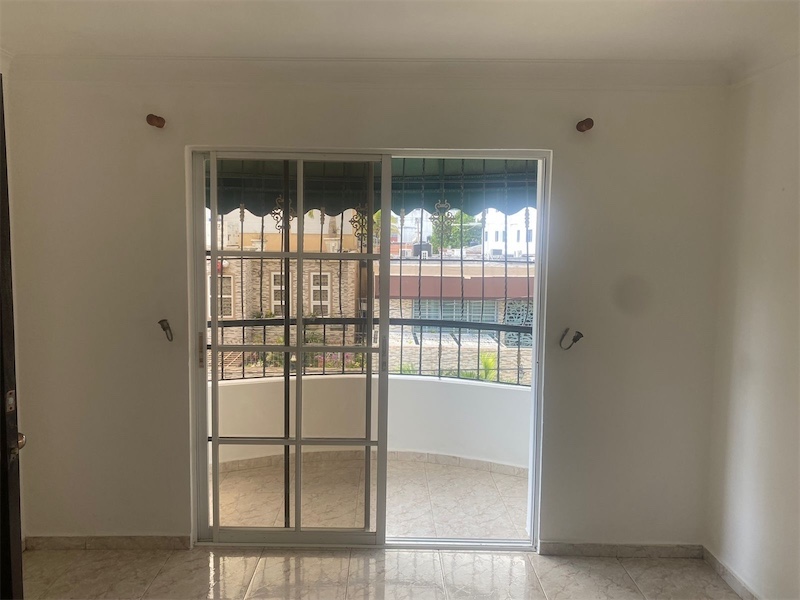 apartamentos - Venta de apartamento en vista hermosa con 122mts Santo Domingo este  0