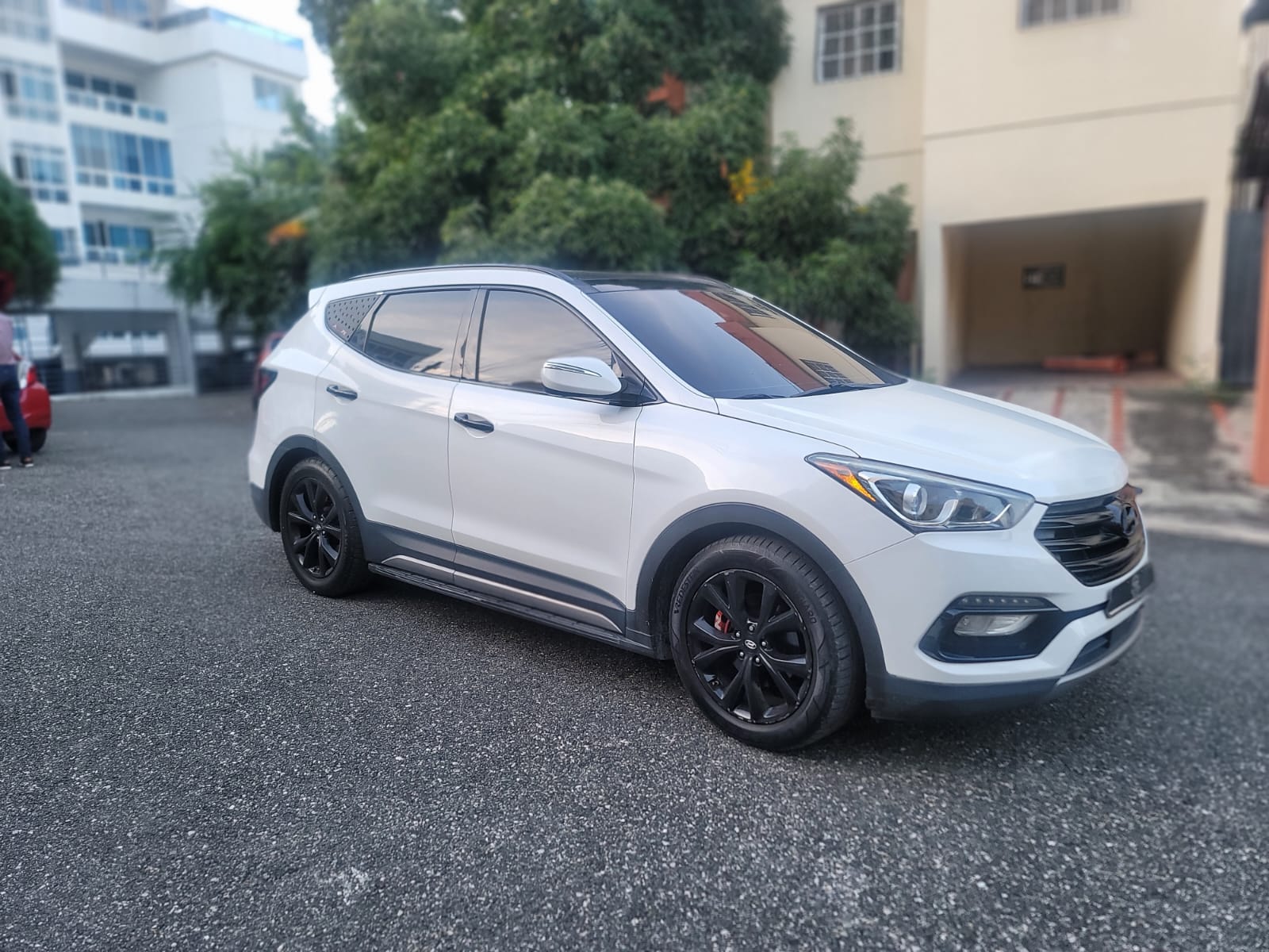 jeepetas y camionetas - Hyundai Santa Fe Sport Ultimates 2.0T AWD 2
