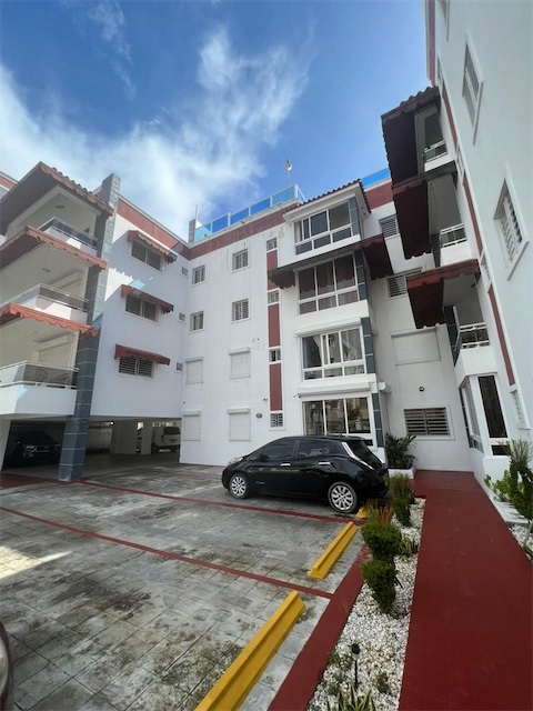 apartamentos - Venta de apartamento en corales del sur de 238mts y jacuzzi  0