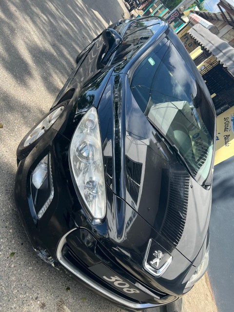 carros - Peugeot 308 2013  5