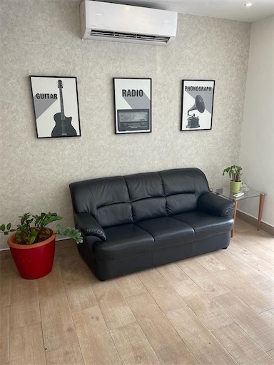 oficinas y locales comerciales - Local amplio en primer nivel 4