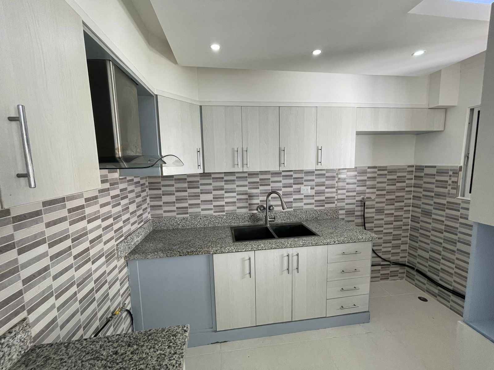 apartamentos - Apartamento Remodelado en residencial monumental  3