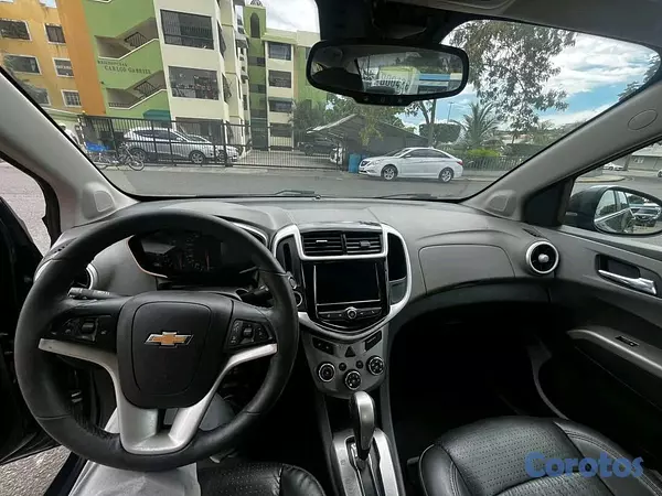 carros - Chevrolet Sonic Premier 2020 5