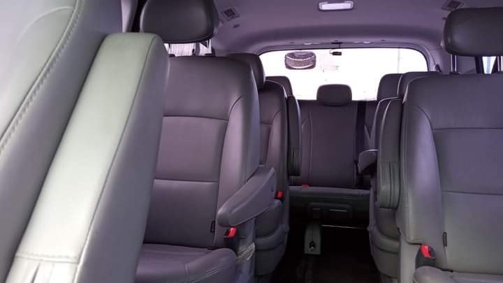 jeepetas y camionetas - HYUNDAI GRAND STAREX 2017 BLANCO 5