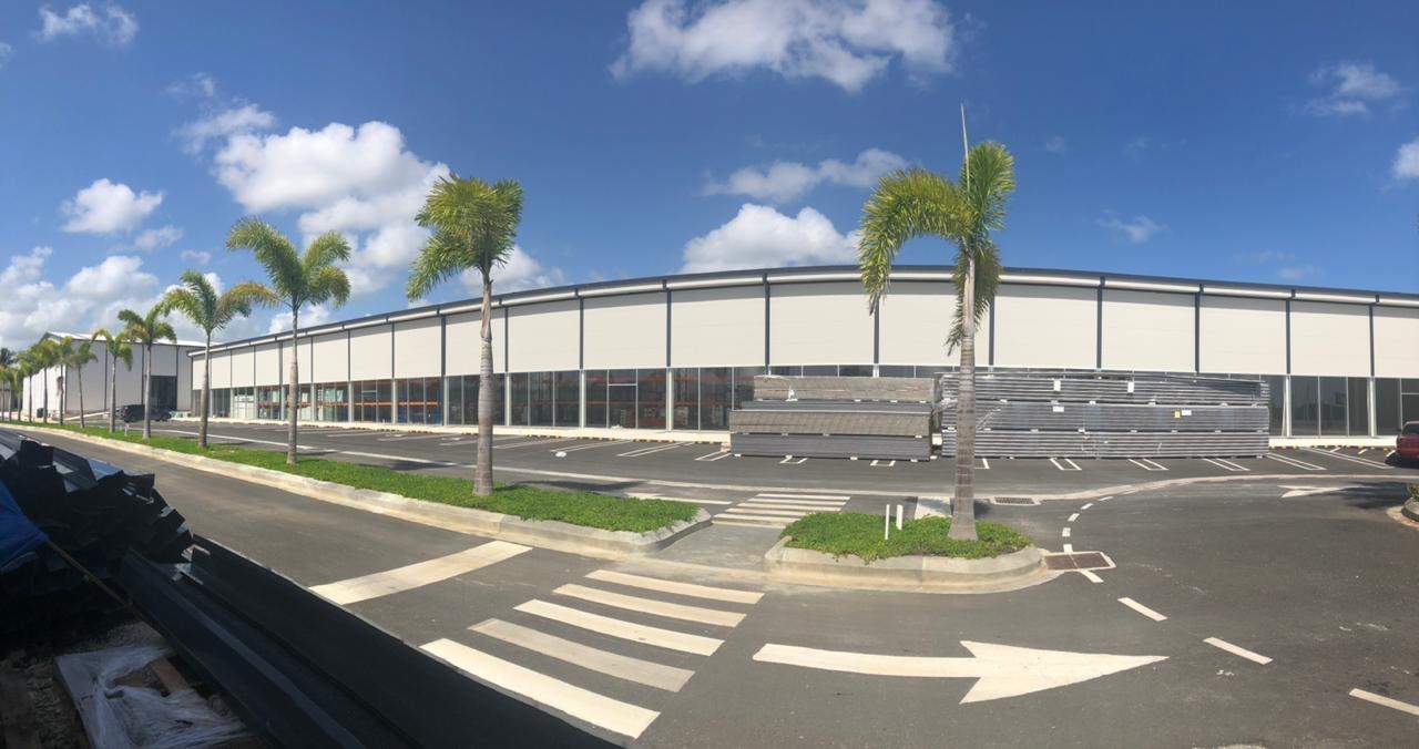 oficinas y locales comerciales - Naves Industriales / Bavaro, Punta Cana
