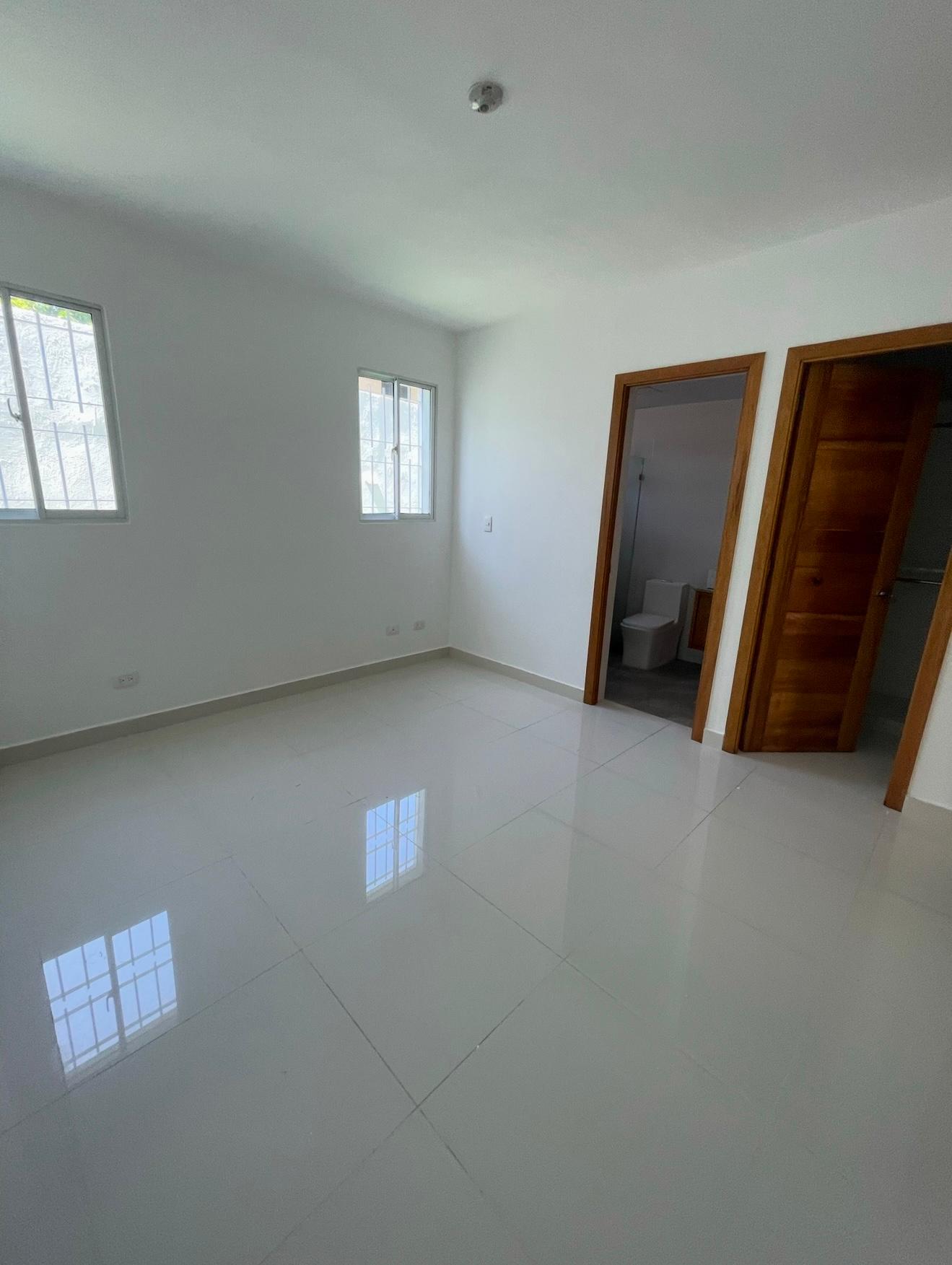 apartamentos - APARTAMENTO EN VENTA EN LOS RIELES 7