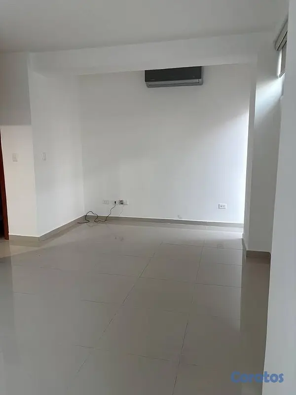 apartamentos - Apartamento en Alquiler Evaristo Morales  8