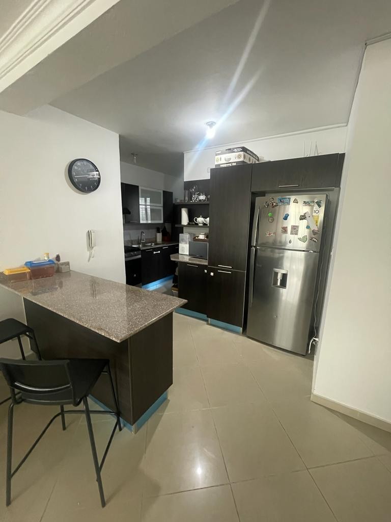apartamentos - Amplio apartamento en venta de tres habitaciones Parque Mirador Norte. 4