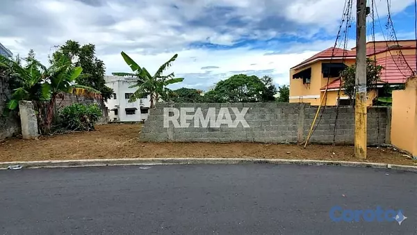 solares y terrenos - vendo solar en Vista Hermosa en Santo Domingo Este  2