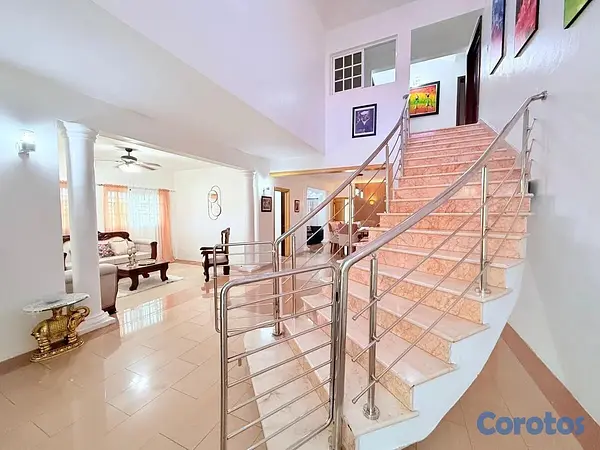 casas - Alquiler de Casa en Colinas del Oeste 5