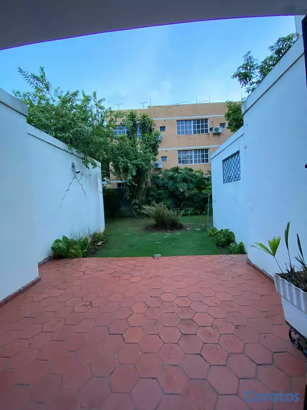 casas - Solar con casa en venta en Serralles-para desarrol 3