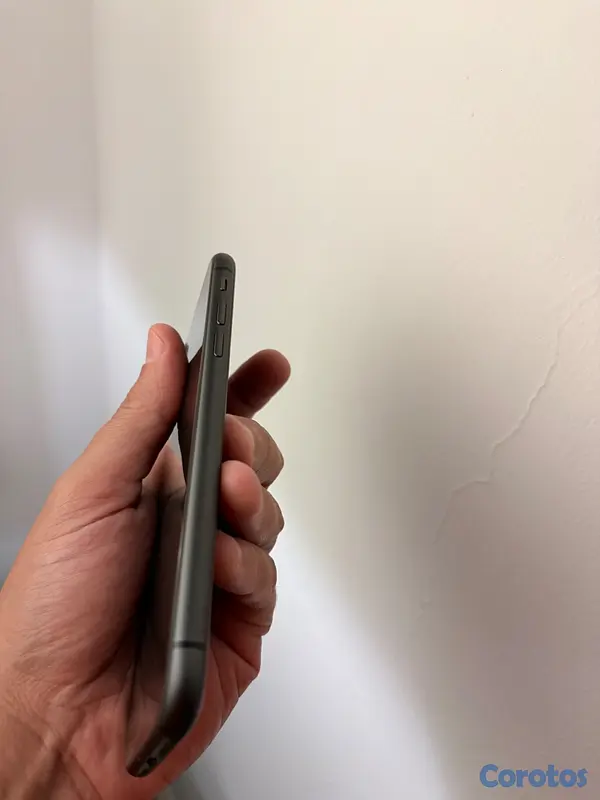 celulares y tabletas - Iphone 11 en venta - como nuevo 7