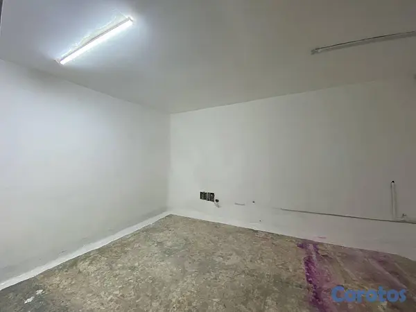 oficinas y locales comerciales - Edificio comercial de 3 niveles con almacén en alq 6