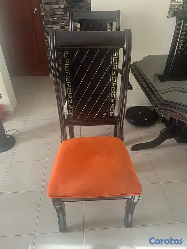 muebles y colchones - Juegos de comedor en caoba 2