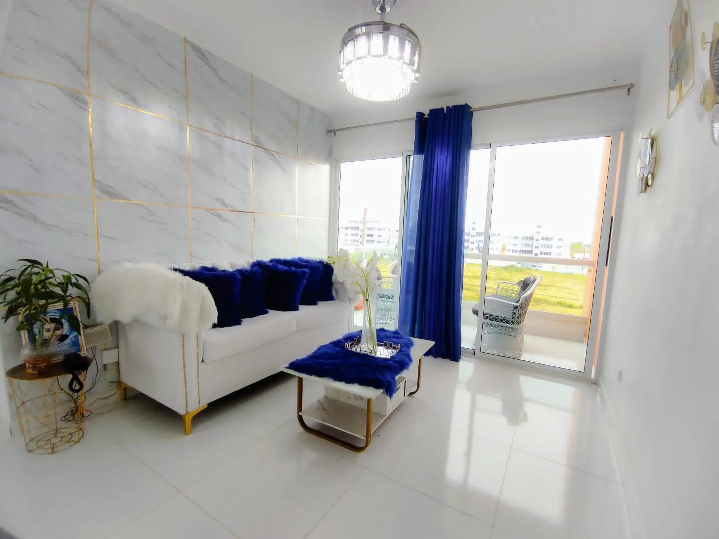 apartamentos - Apartamento en la Jacobo Majluta con terraza  0