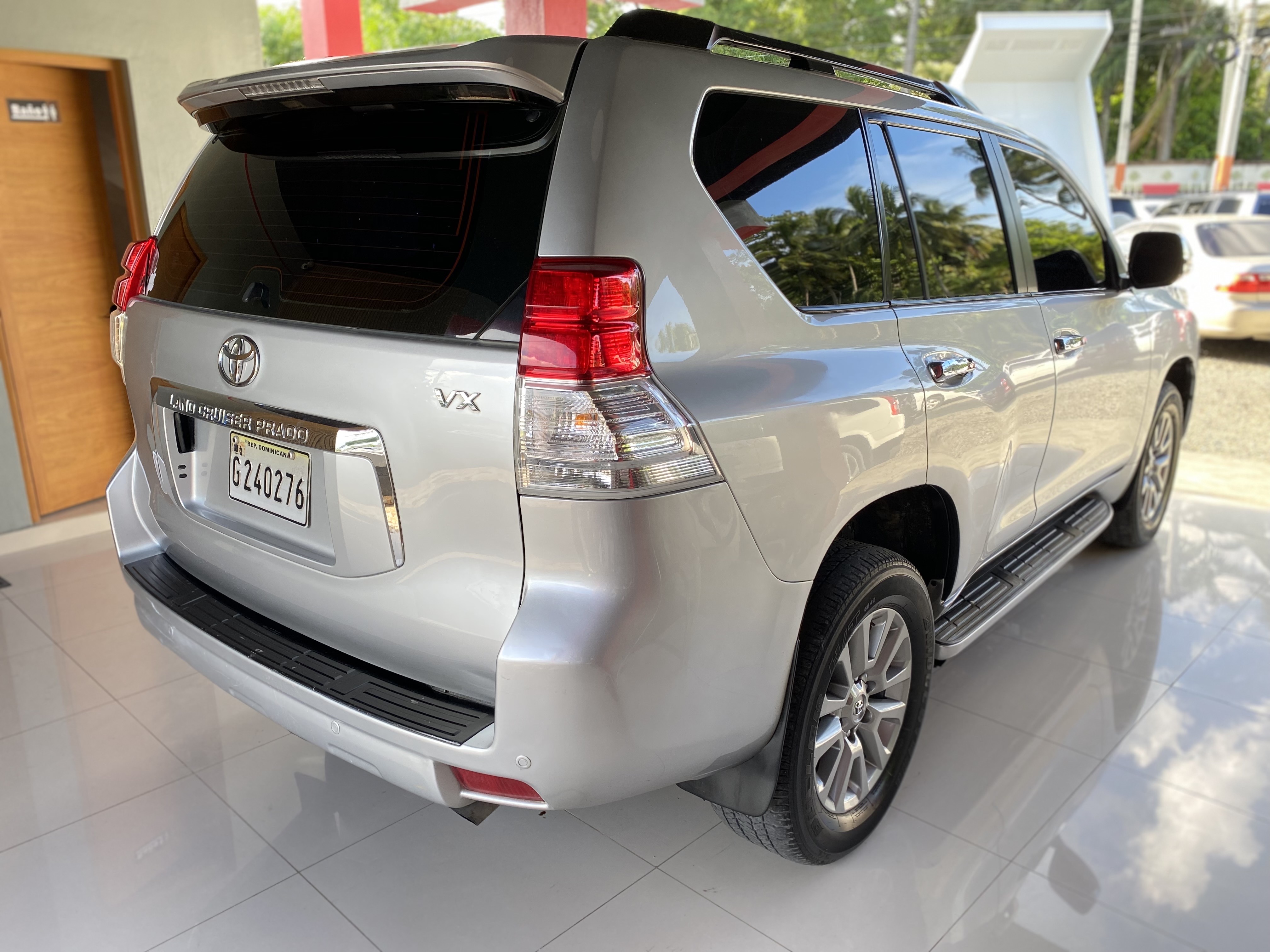 jeepetas y camionetas - TOYOTA LAND CRUISER PRADO VX 2011 2