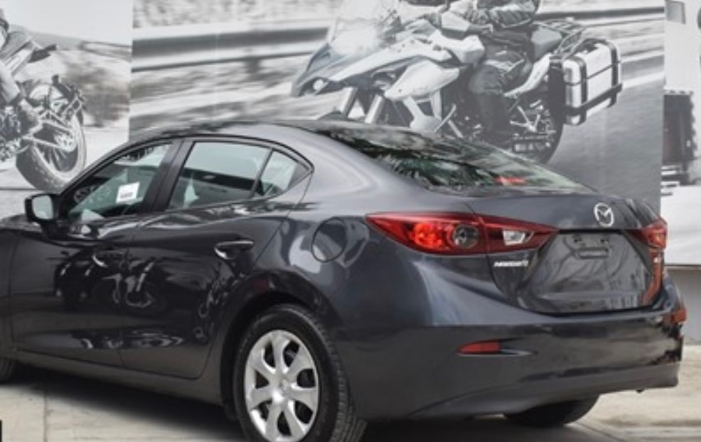 carros -  Mazda 3 i sport 2015   2