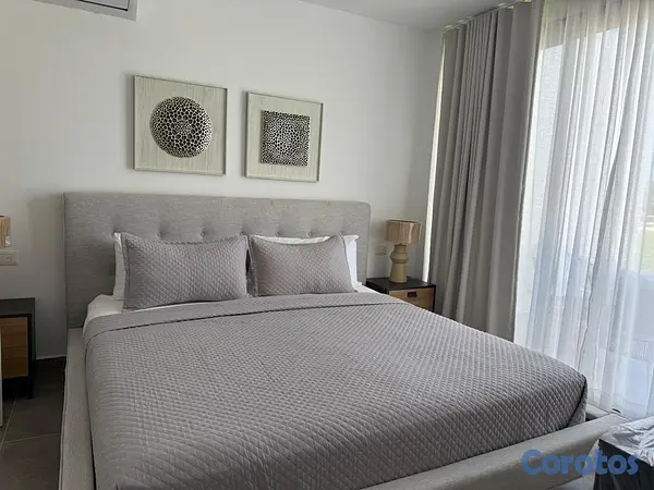 apartamentos - Vendo Espectacular Townhouse con vista al campo de 7