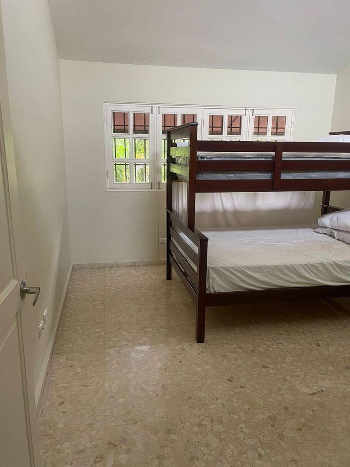 casas - Alquiler de Casa en Bella Vista solo Residencial 4