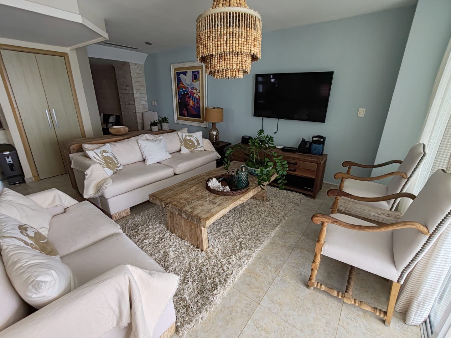 apartamentos - Apartamento en venta en Juan Dolio, primera linea de playa, amueblado, piso alto 5