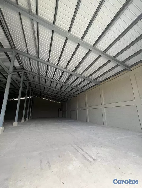 solares y terrenos - NAVE COMERCIAL  2