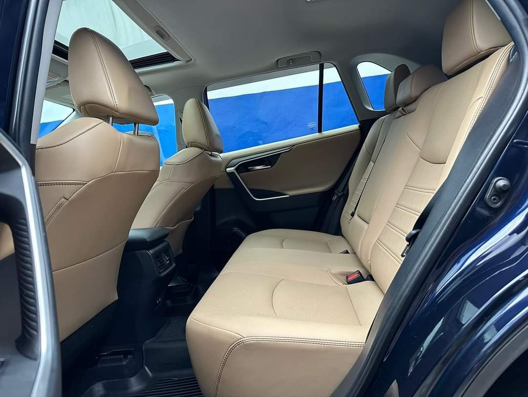 jeepetas y camionetas - 2019 Toyota Rav4 Limited 4x4La más Completa de Todas, clean carfax! 8