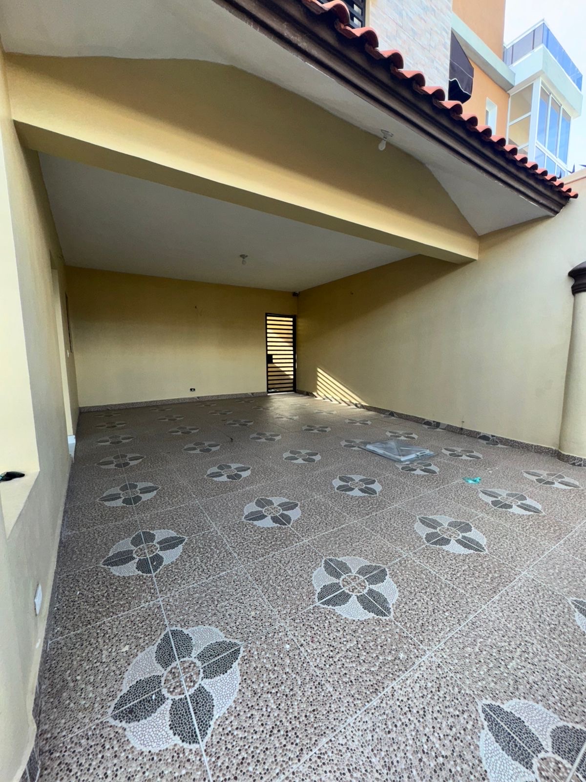 casas - venta de casa en la autopista de san isidro brisa oriental Santo Domingo este  5