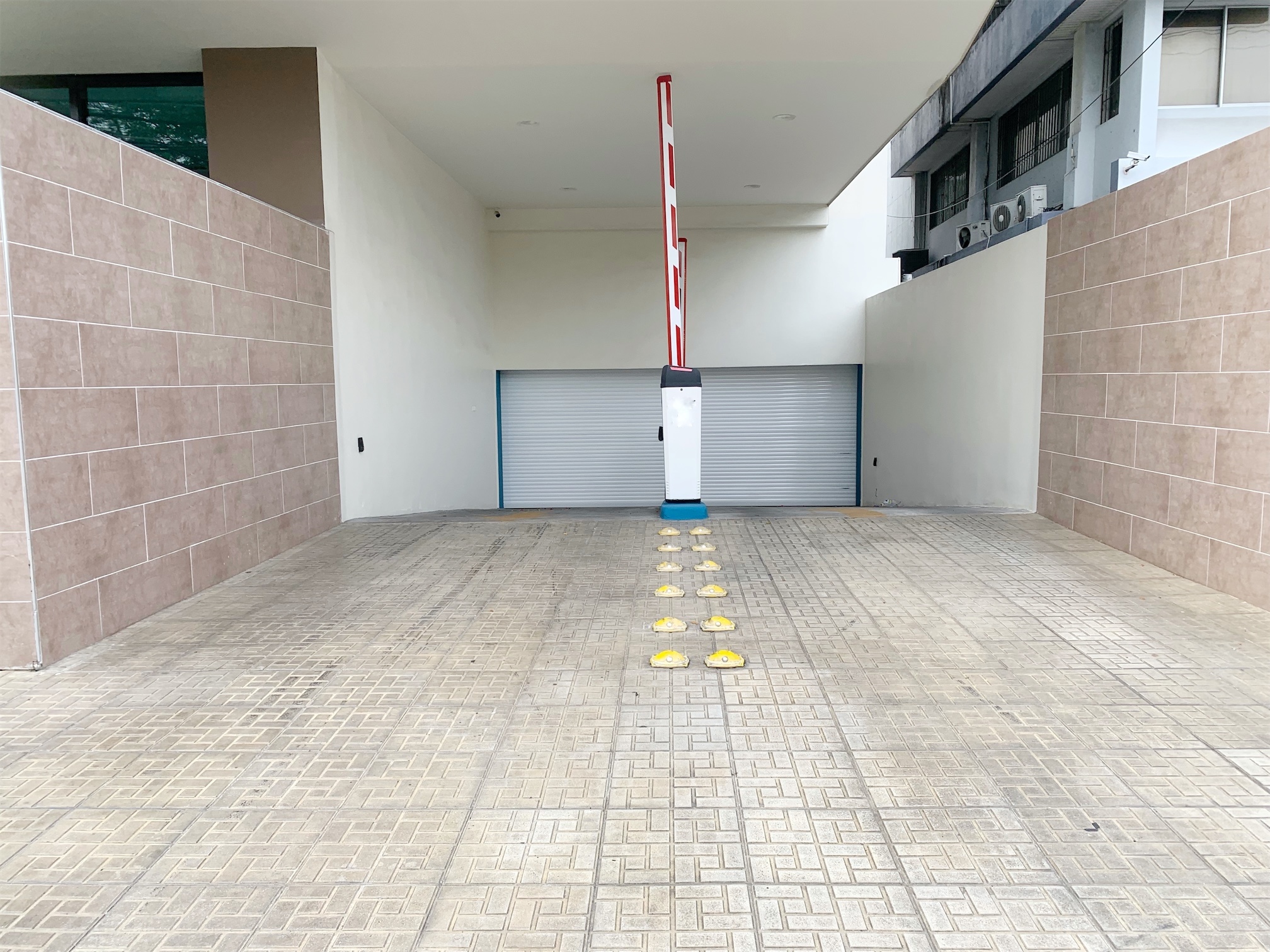 oficinas y locales comerciales - Local corporativo y comercial 3