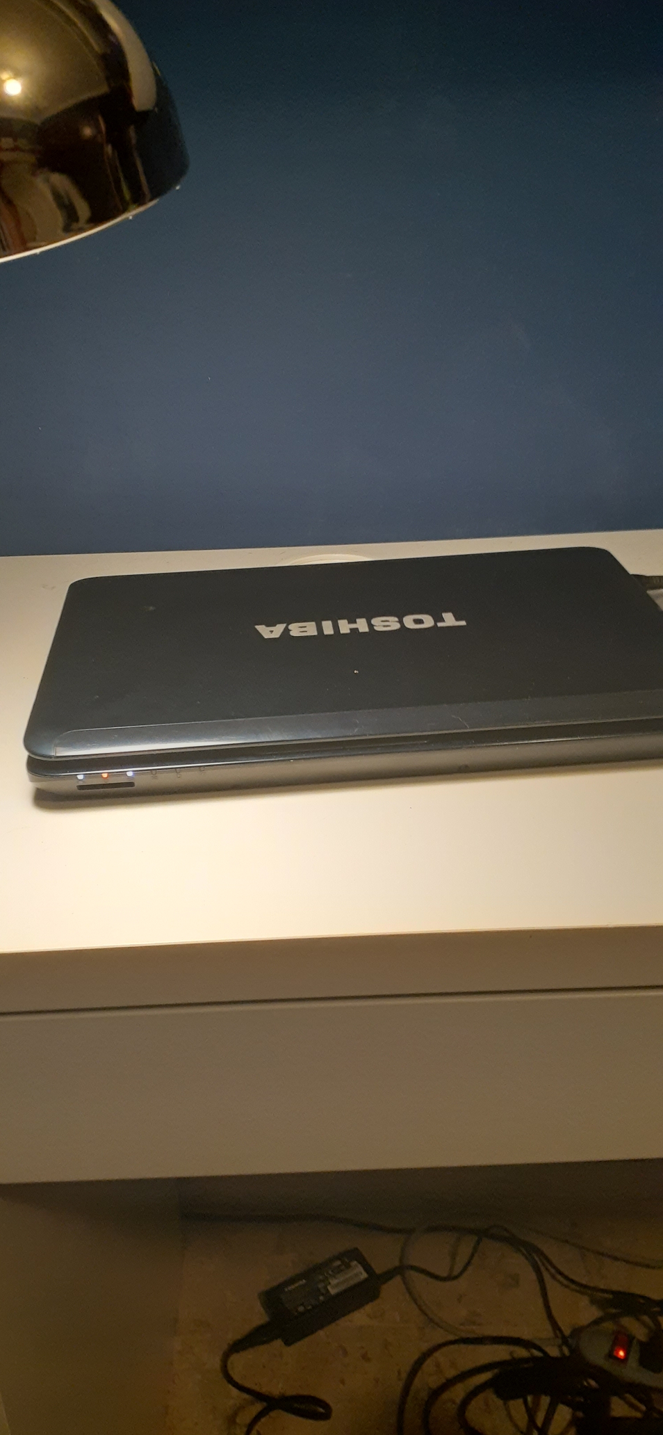 computadoras y laptops - Laptop toshiba L745-S4210