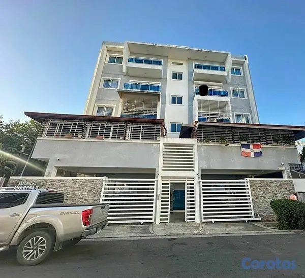 apartamentos - Disponible 4to piso en Jardines del Sur 5