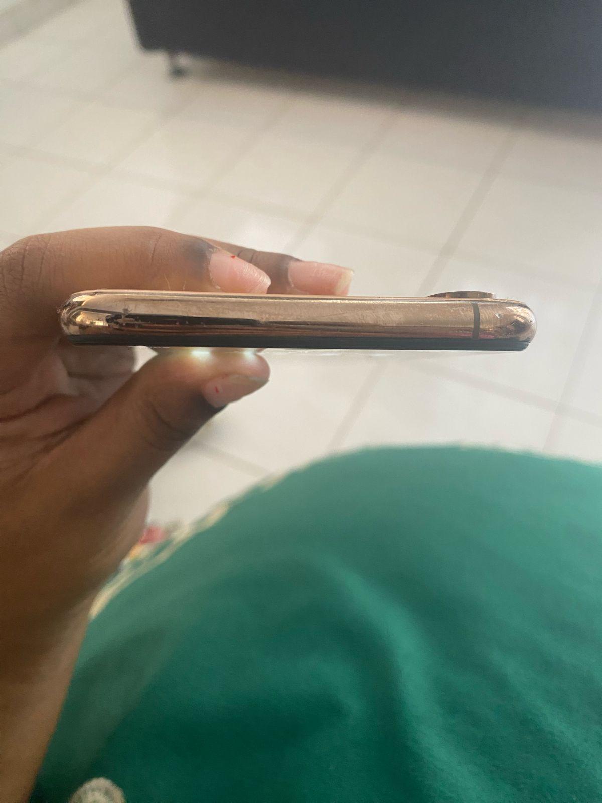 celulares y tabletas - Iphone XS Max 256 2