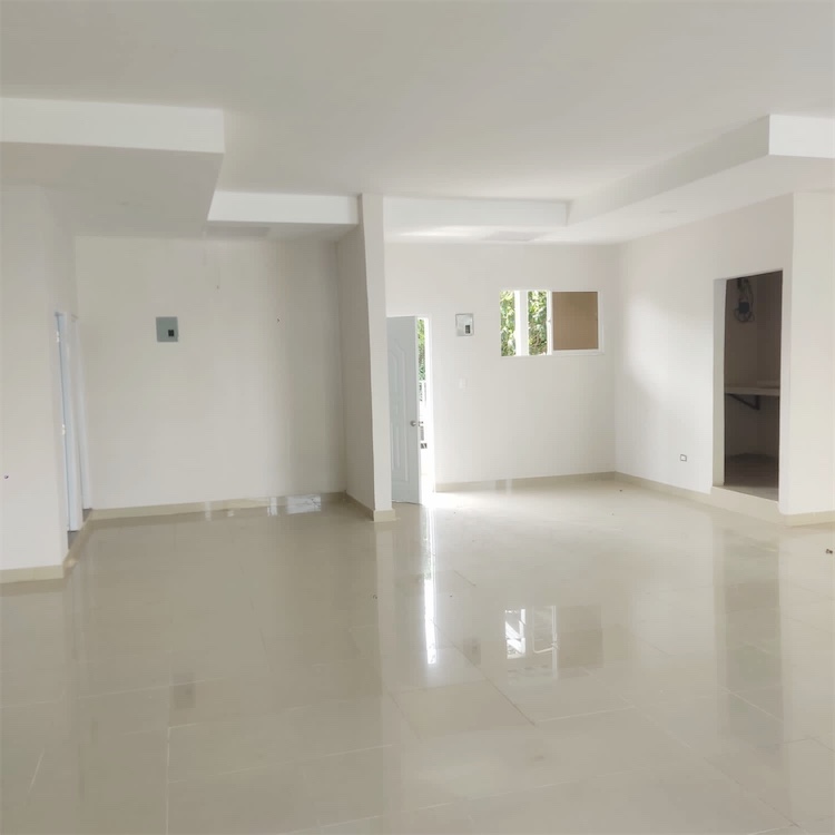 oficinas y locales comerciales - Local céntrico y comercial 5