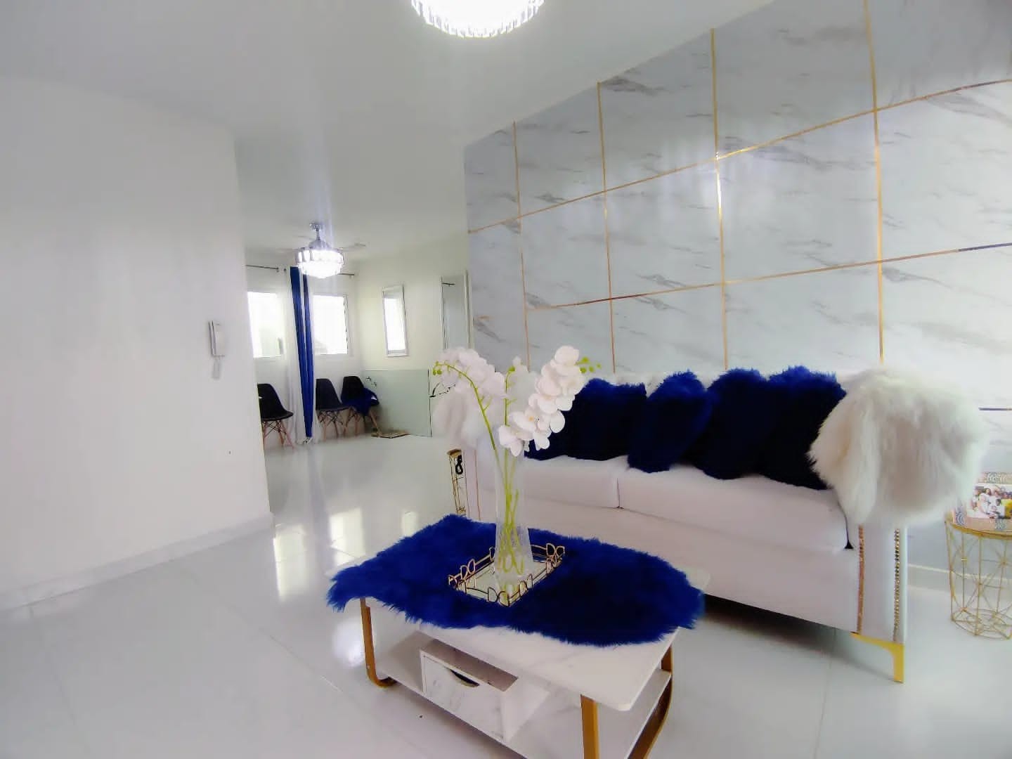 apartamentos - Apartamento en la Jacobo Majluta con terraza  1