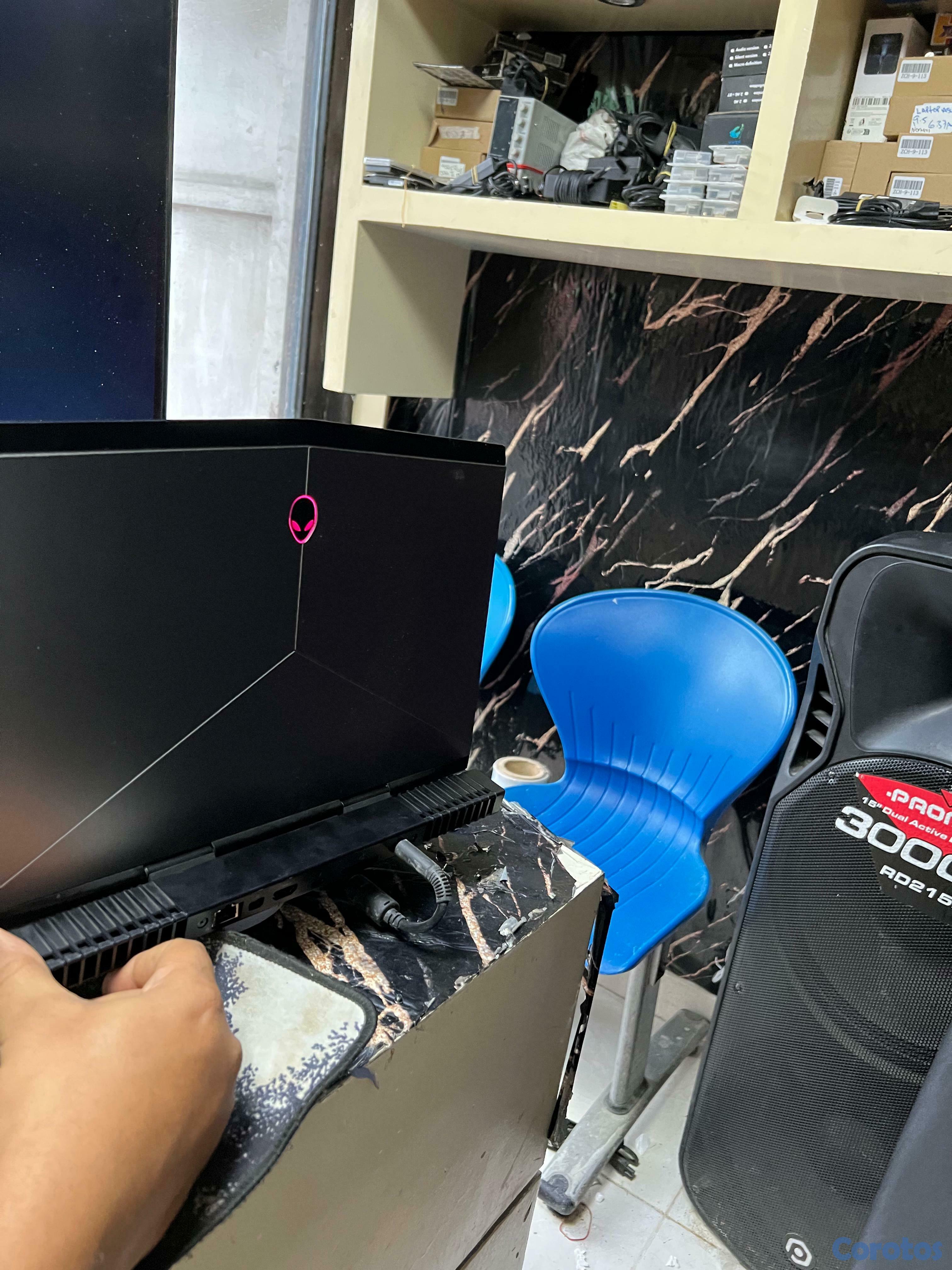 computadoras y laptops - Alienware 13 R3/Intel i7-7920HQ@3,10ghz/Nvidia gtx 5
