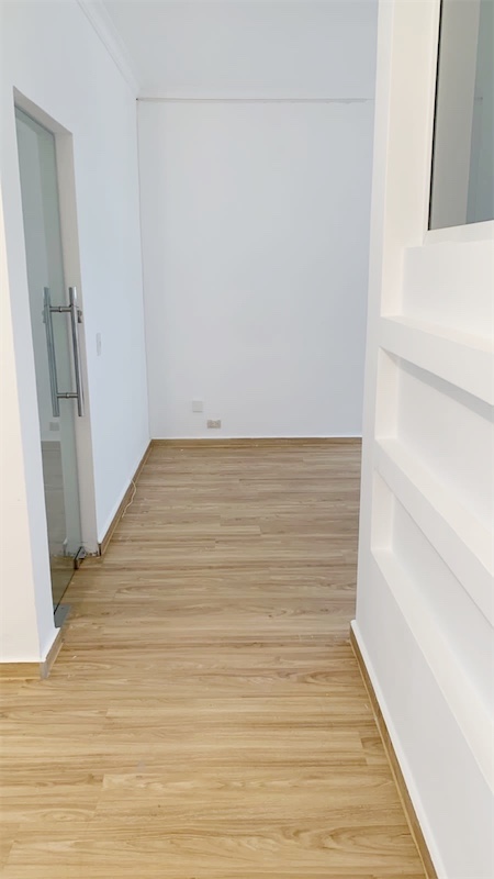 oficinas y locales comerciales - Local en Piantini en zona céntrica 6