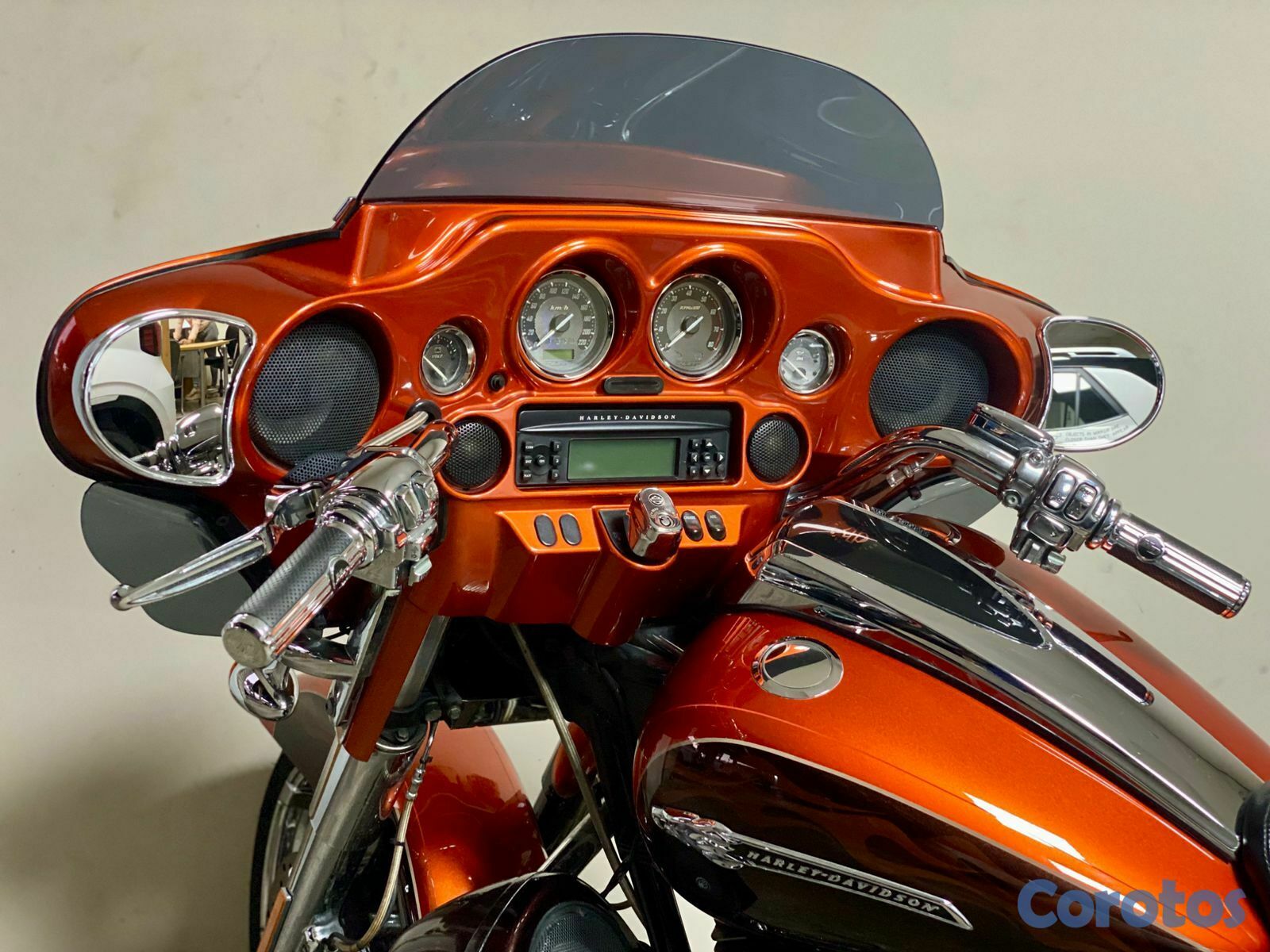 motores y pasolas - HARLEY DAVISON  CVO Street Light 2012 3