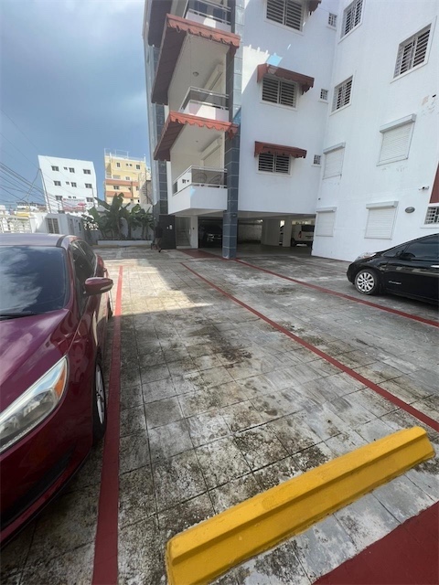 apartamentos - Venta de apartamento en corales del sur de 238mts y jacuzzi  2