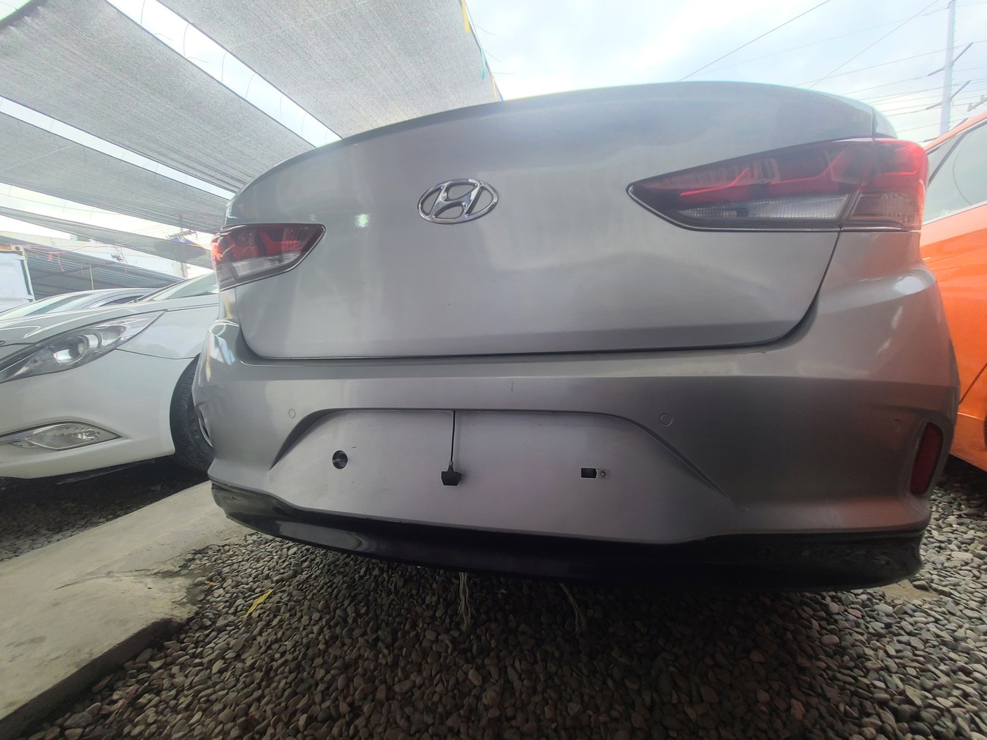 carros - HYUNDAI SONATA NEW RISE 2019 GRIS 4