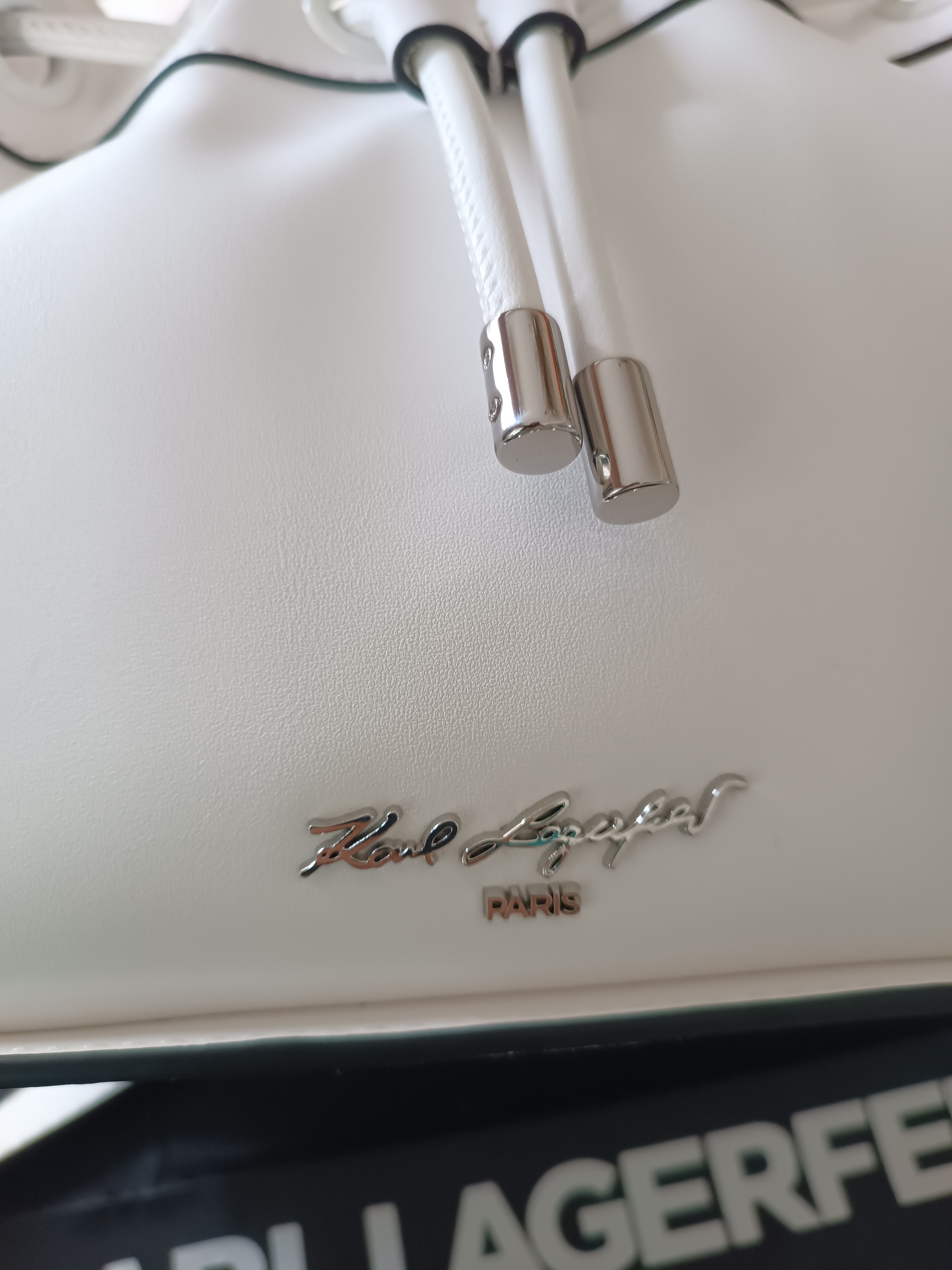 carteras y maletas - Hermoso bolso Karl Lagerfeld blanco Nuevo
