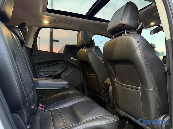 jeepetas y camionetas - Ford Escape SE Panoramica 2015 8