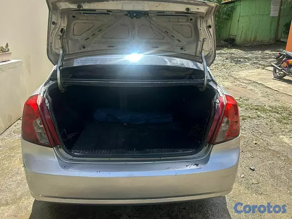 carros - Chevrolet optra 2006  115,000 4