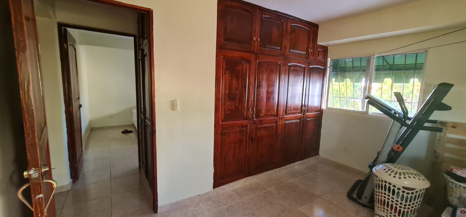 apartamentos - Apartamento grandote (160 metros) , Prado Oriental, Aut. San Isidro (R.O) 3
