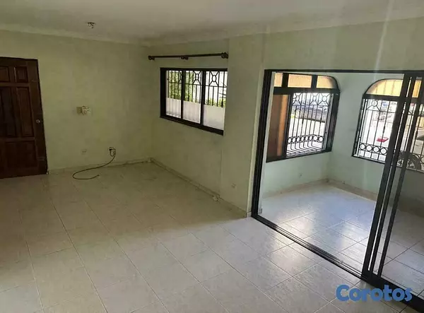 apartamentos - Amplio apto en Evaristo Morales 1