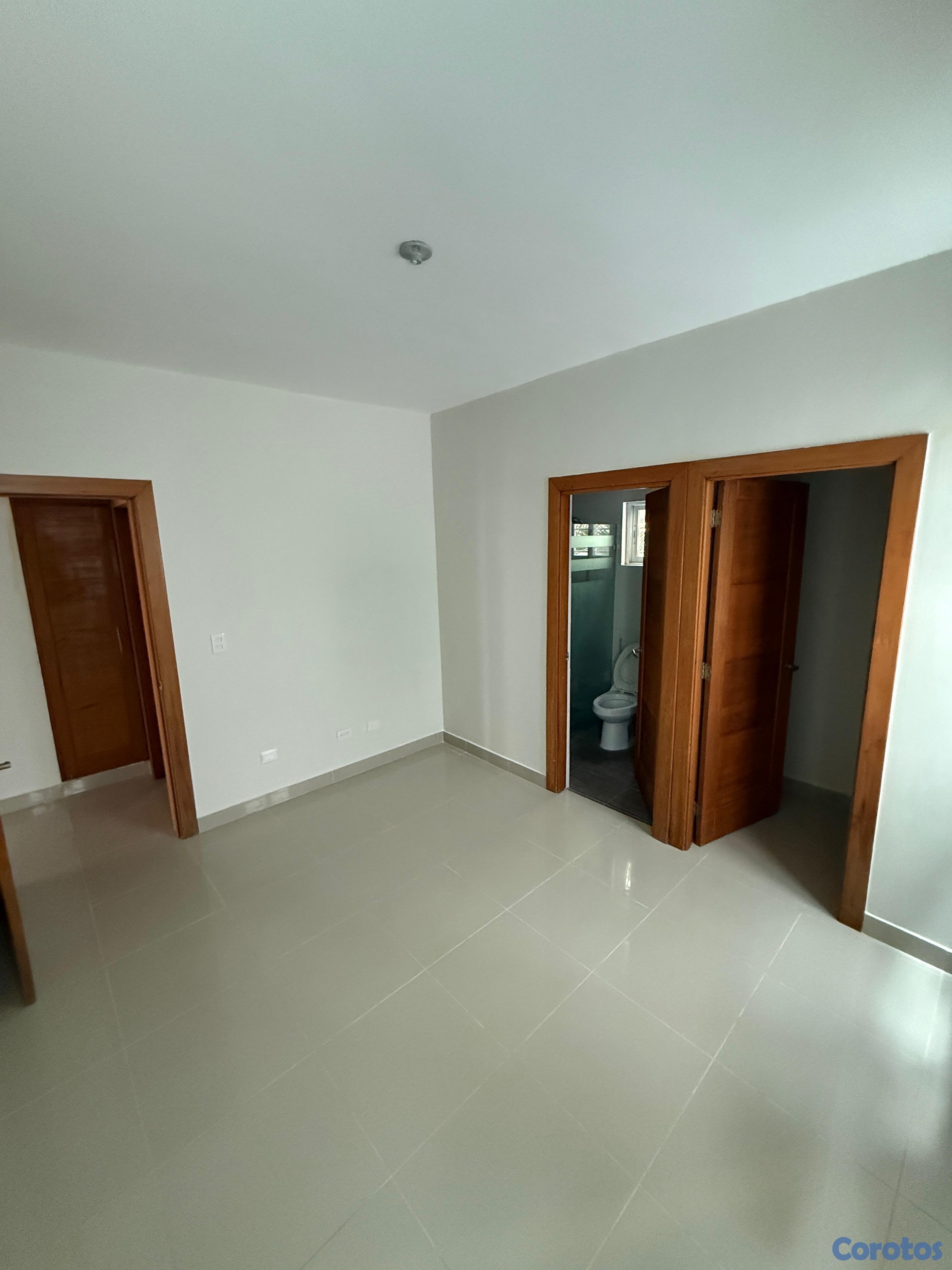 apartamentos - Apartamento en Alquiler en Mirador Sur.  3er piso  2