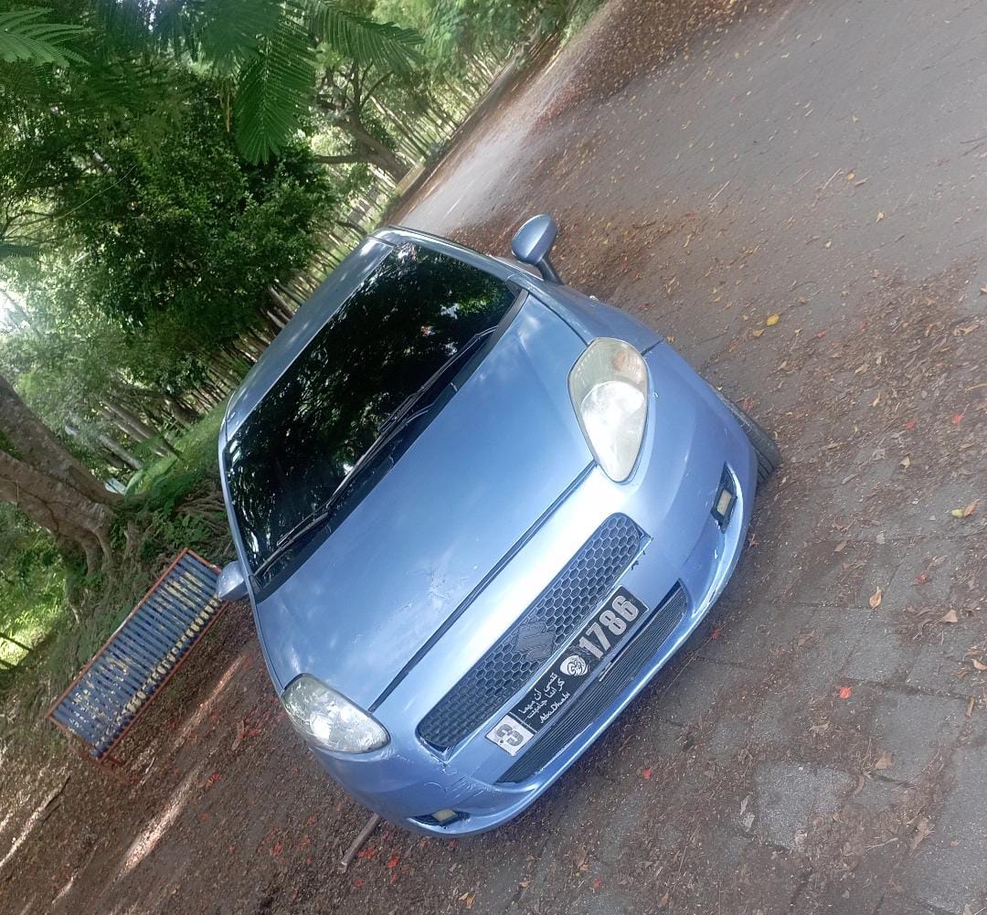 carros - fiat grande punto 